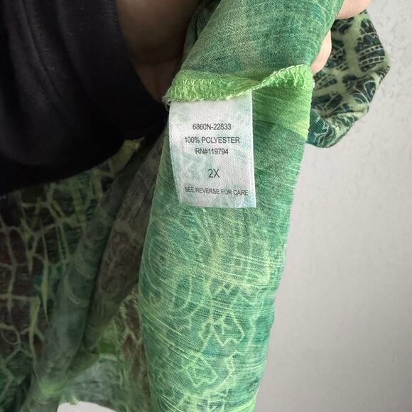 One World Green Print Ruffled Beaded V-Neck Sleeveless Top Whispering Womens 2X - Picture 6 of 7